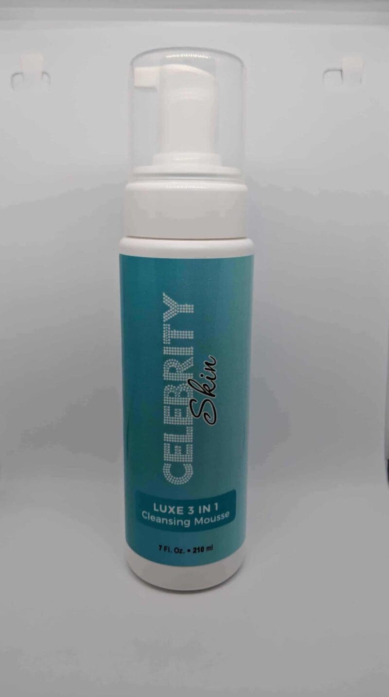 Luxe 3 in 1 Cleansing Mousse 7 oz.